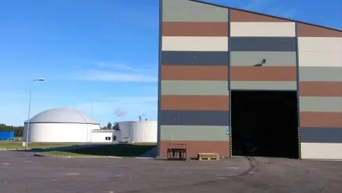Automated waste sorting and pre-sorting plant with conveyor systems – Green Energy Systems