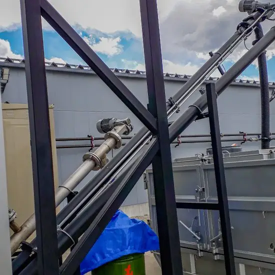 Screw conveyor for biomass and bulk material transport – Green Energy Systems