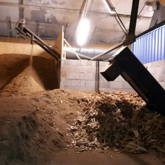 Screw conveyor for biomass and bulk material transport – Green Energy Systems