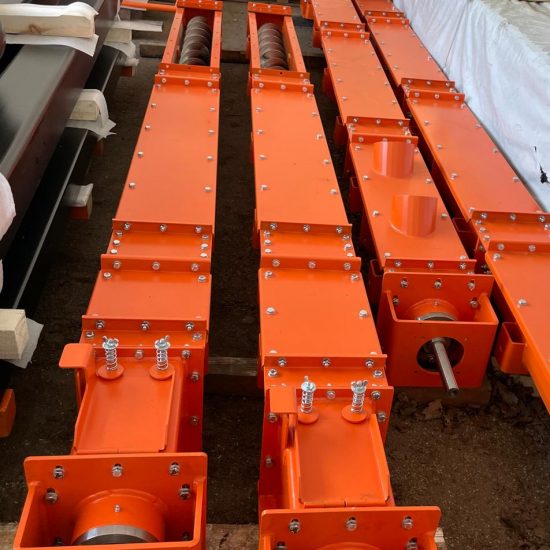 Screw conveyor for biomass and bulk material transport – Green Energy Systems