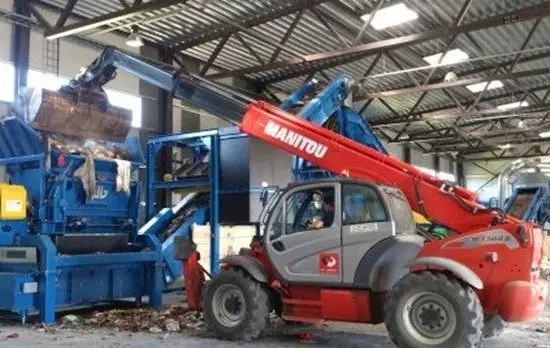 Automated waste sorting and pre-sorting plant with conveyor systems – Green Energy Systems